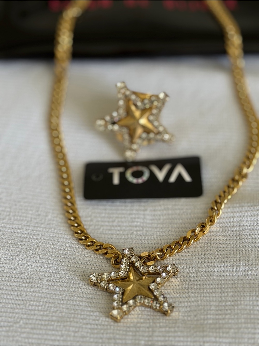 TOVA - Gold Star Pendant Necklace and ring- Gold